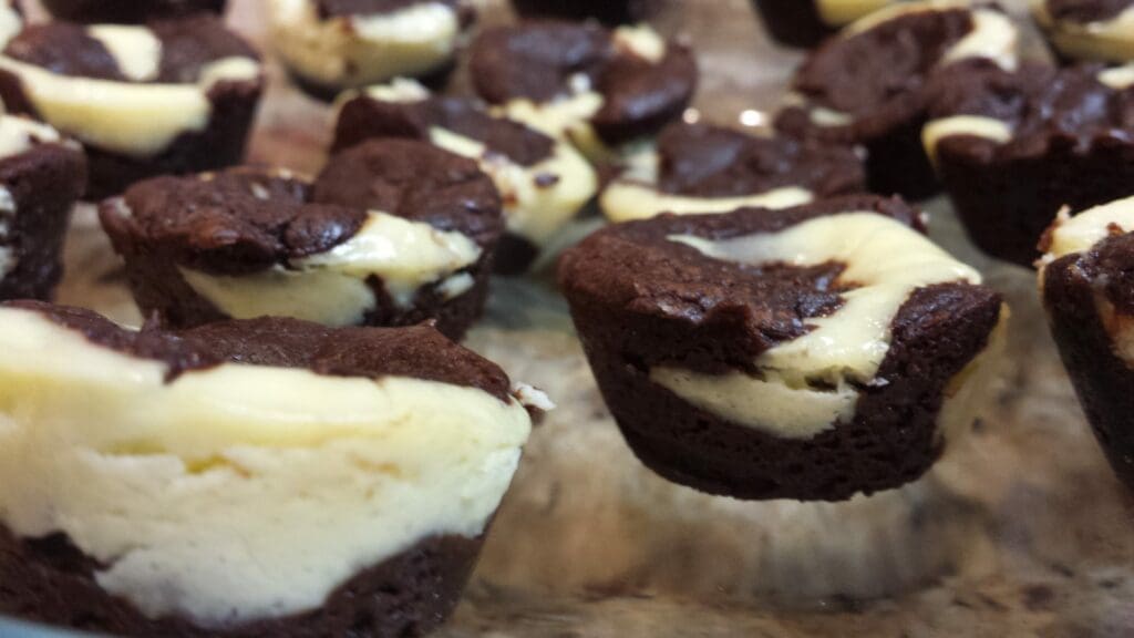 20130825_193521 cheesecake brownie bites