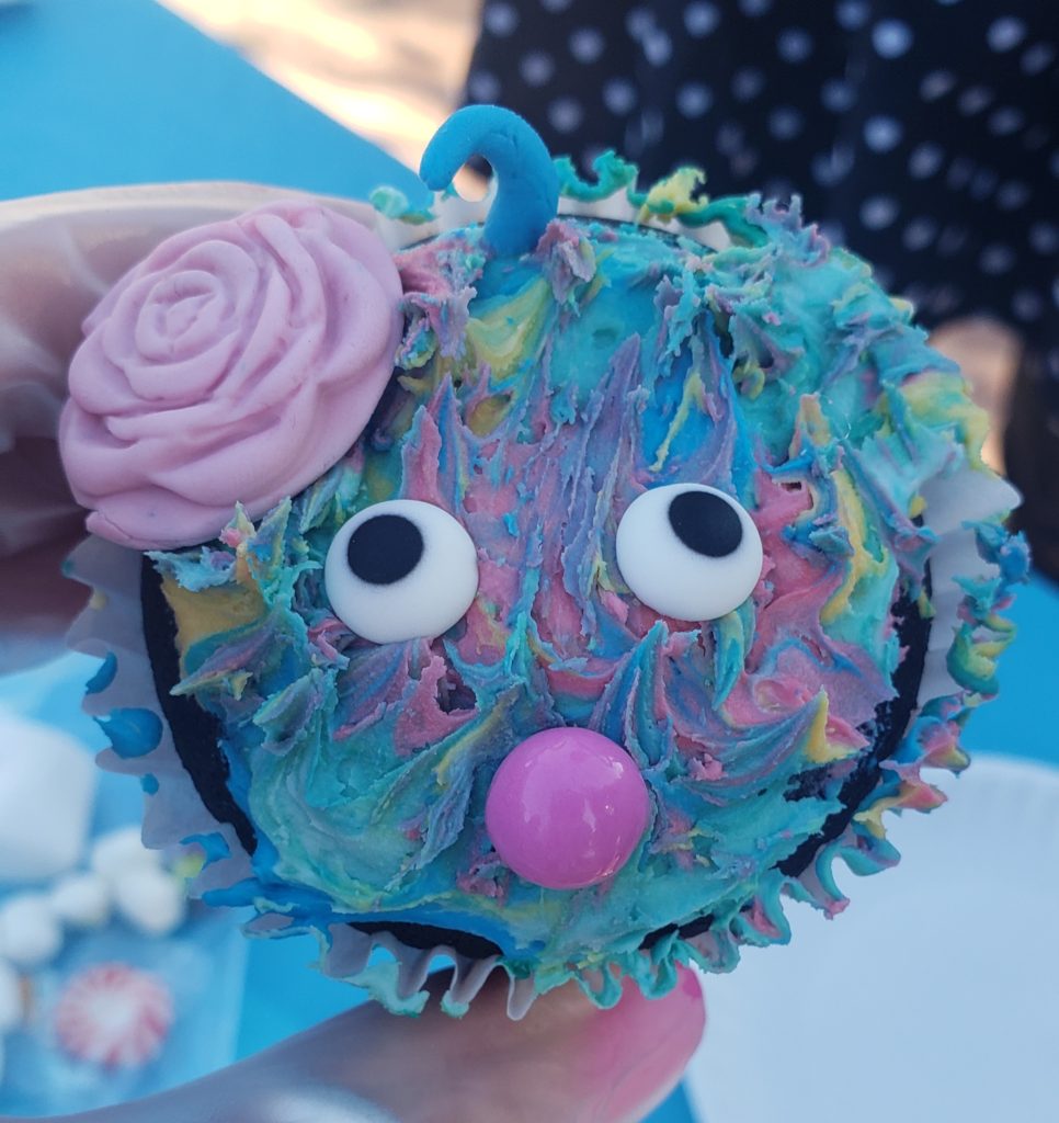 cupcake decorating parties in los angeles