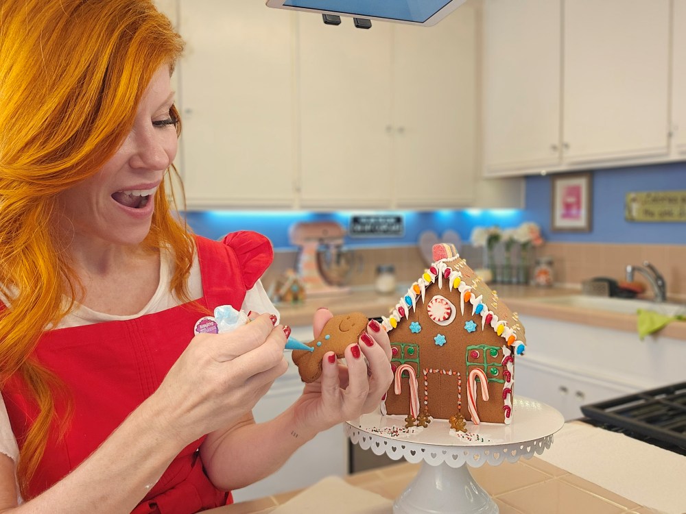 Gingerbread House Holidays